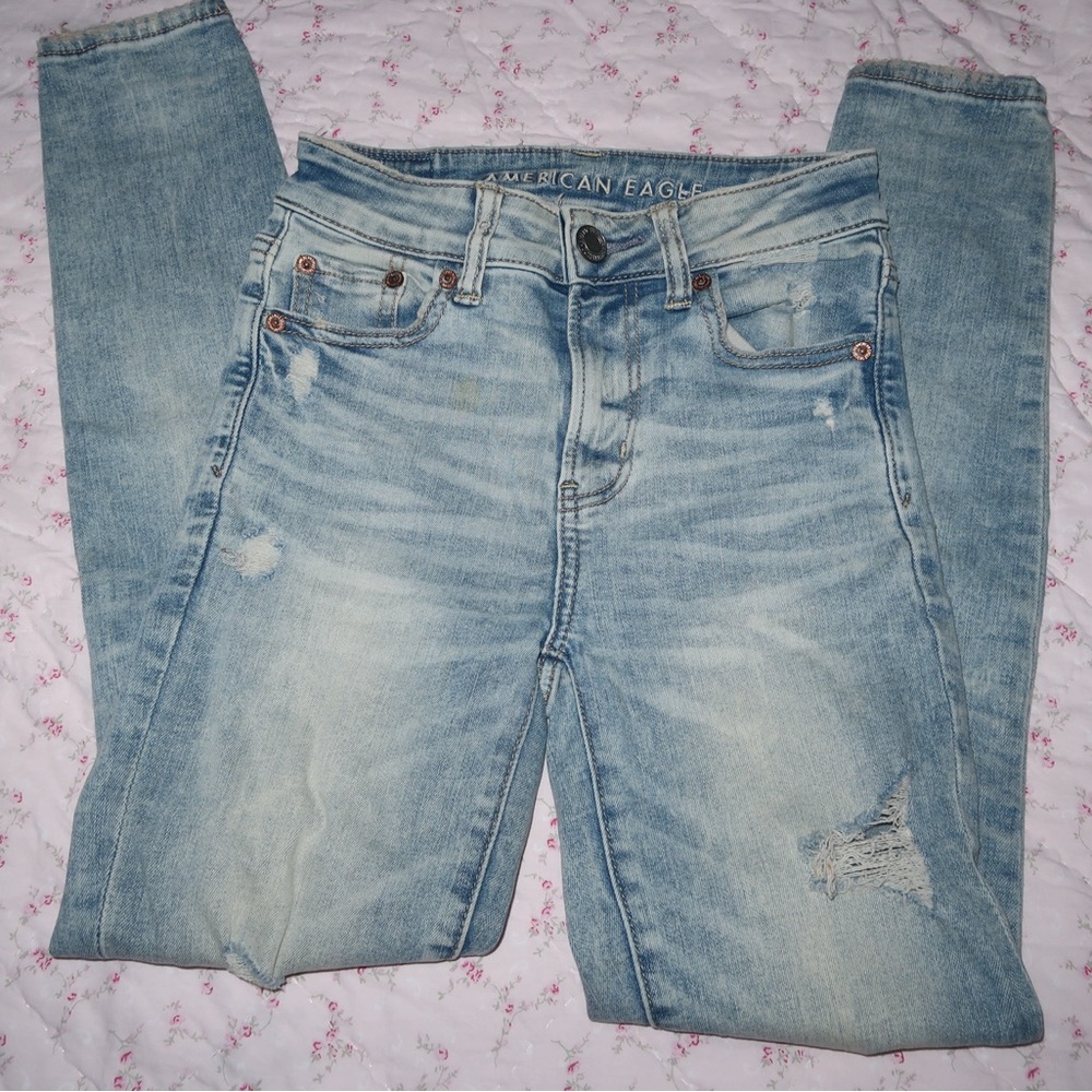 American Eagle ripped jeans